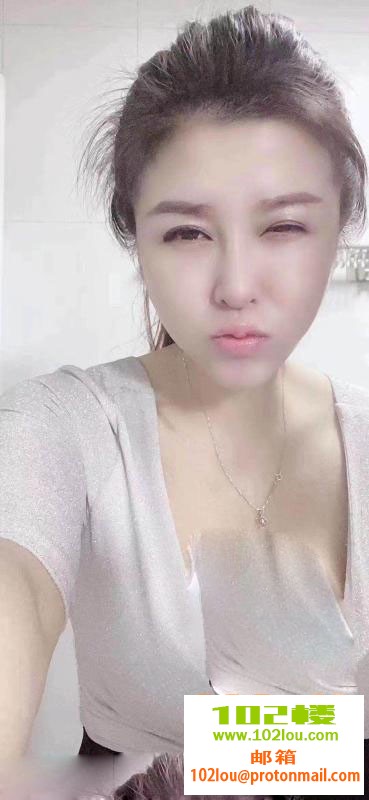 222452go2661o11b8o1446.jpg