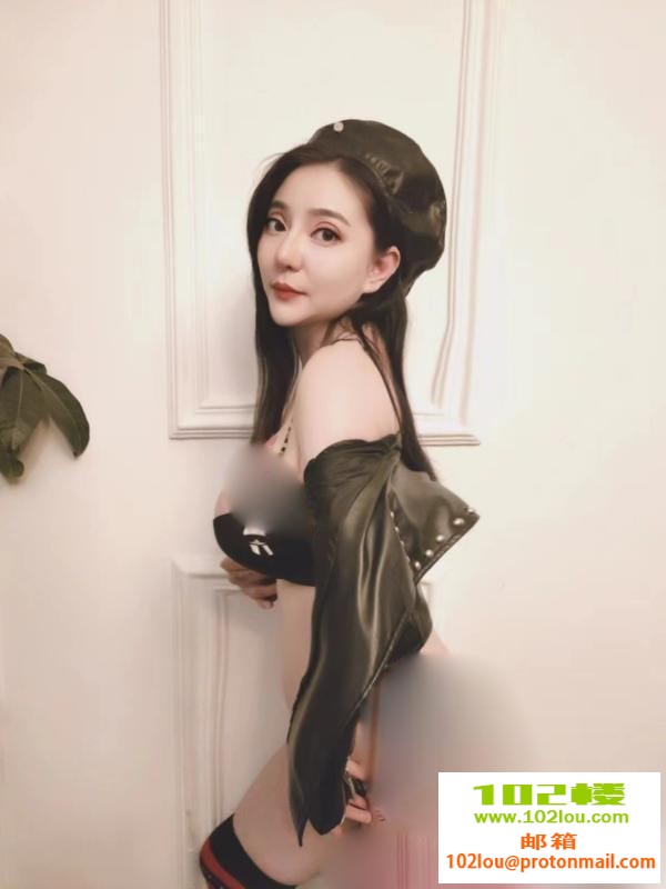 160349vfg9csfrrcxg0h29.jpg