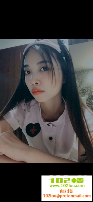 144442evii3emy6lbs6sym.jpg